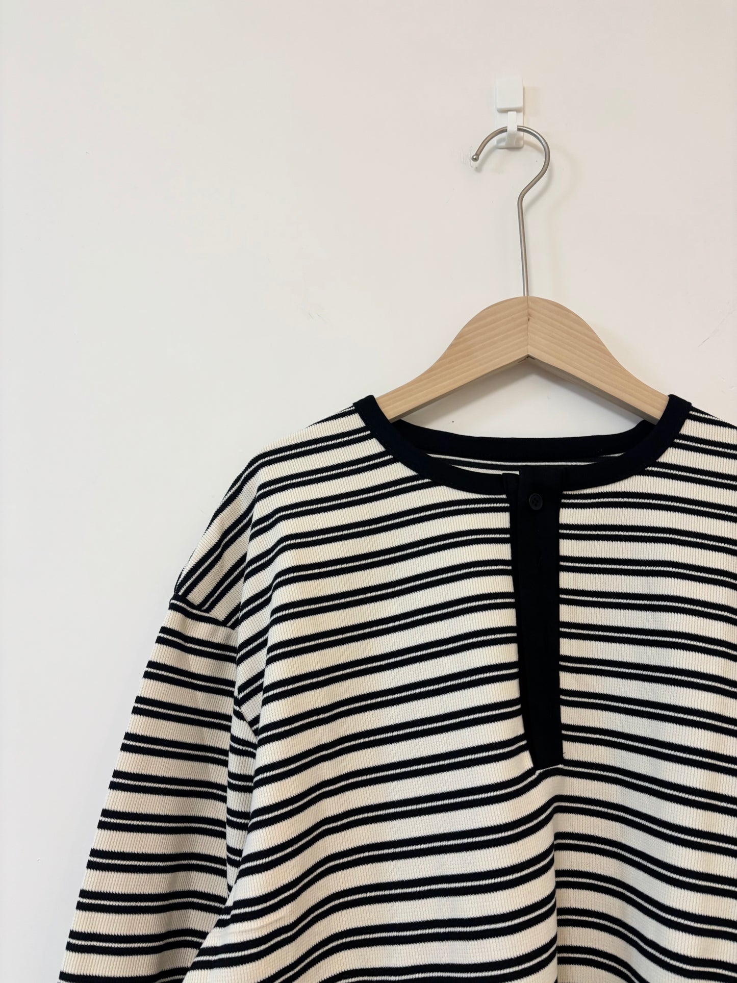 亨利領條子OVERSIZE TEE