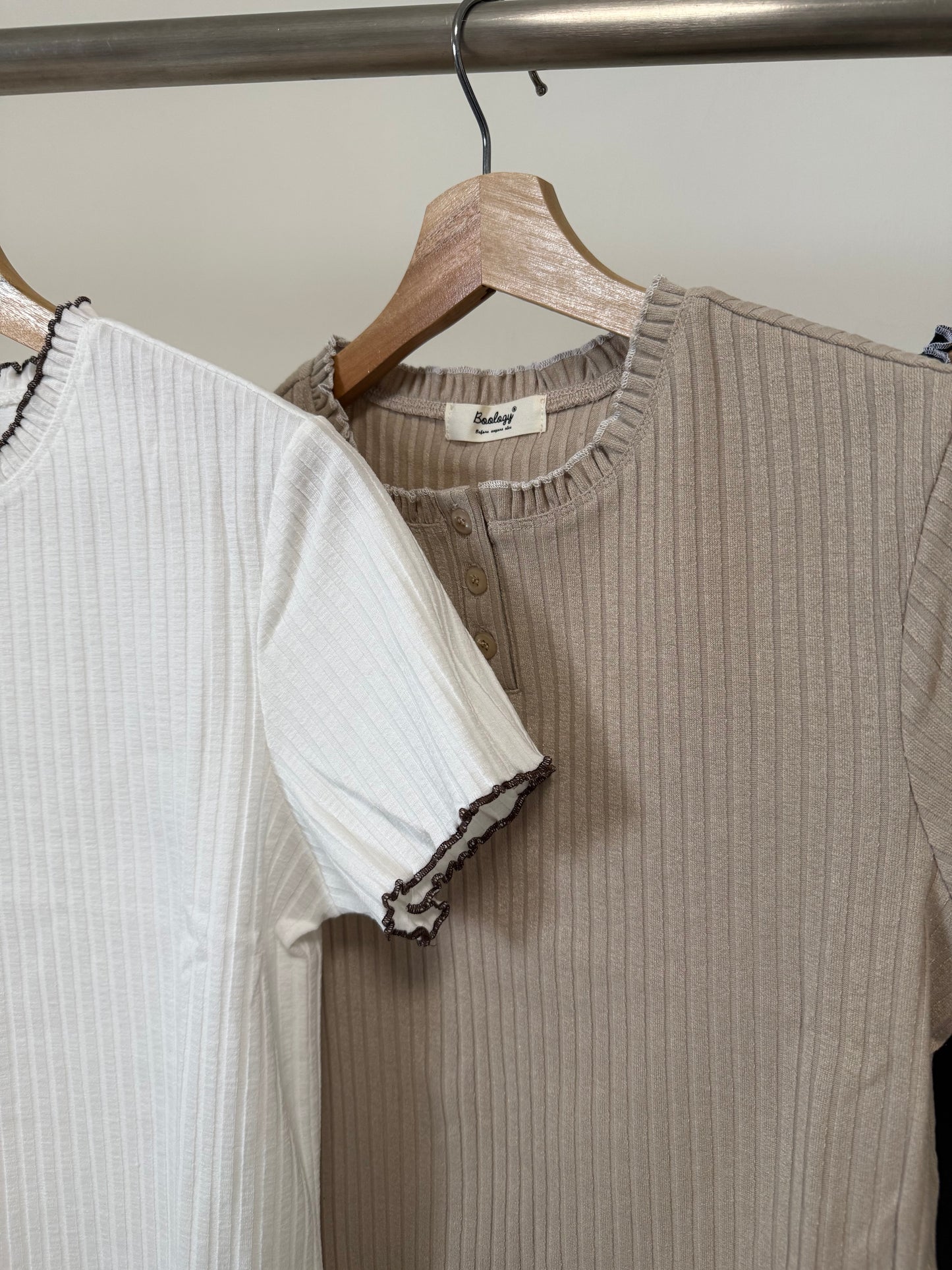 Hayley Neck Tee #8516