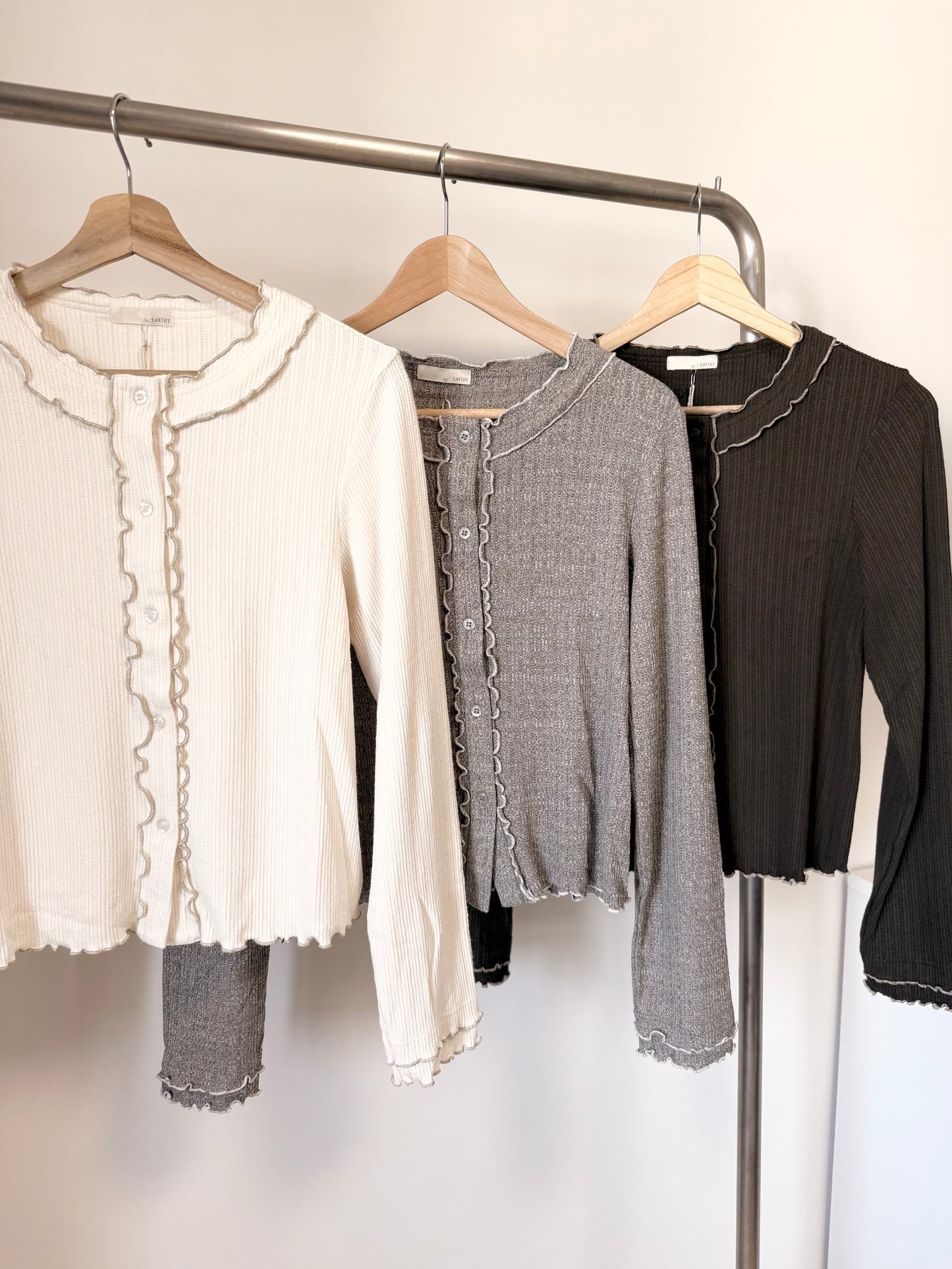 花邊撞色上衣 | E22073