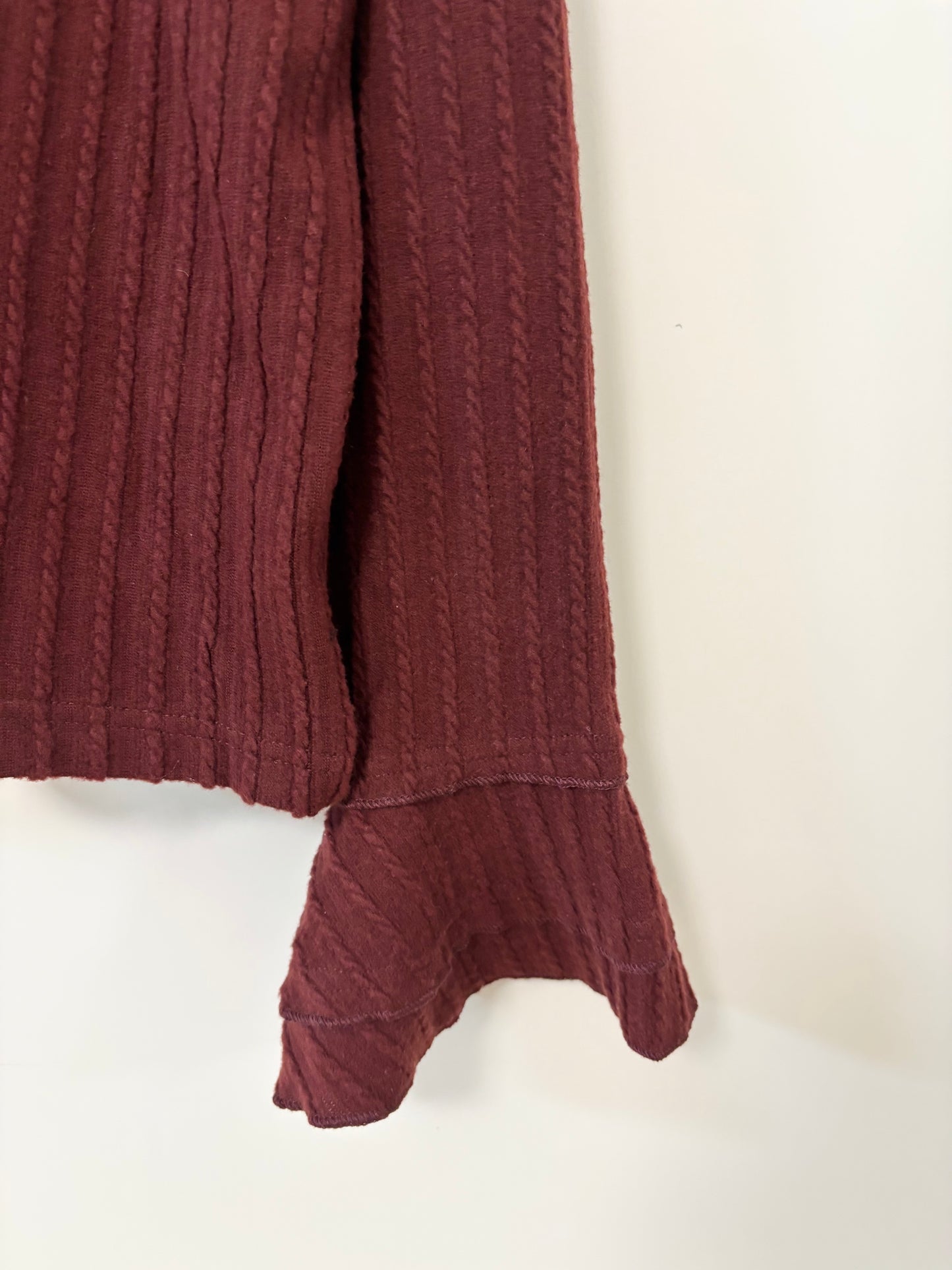 扭紋娃娃RUFFLE TOP | E21445