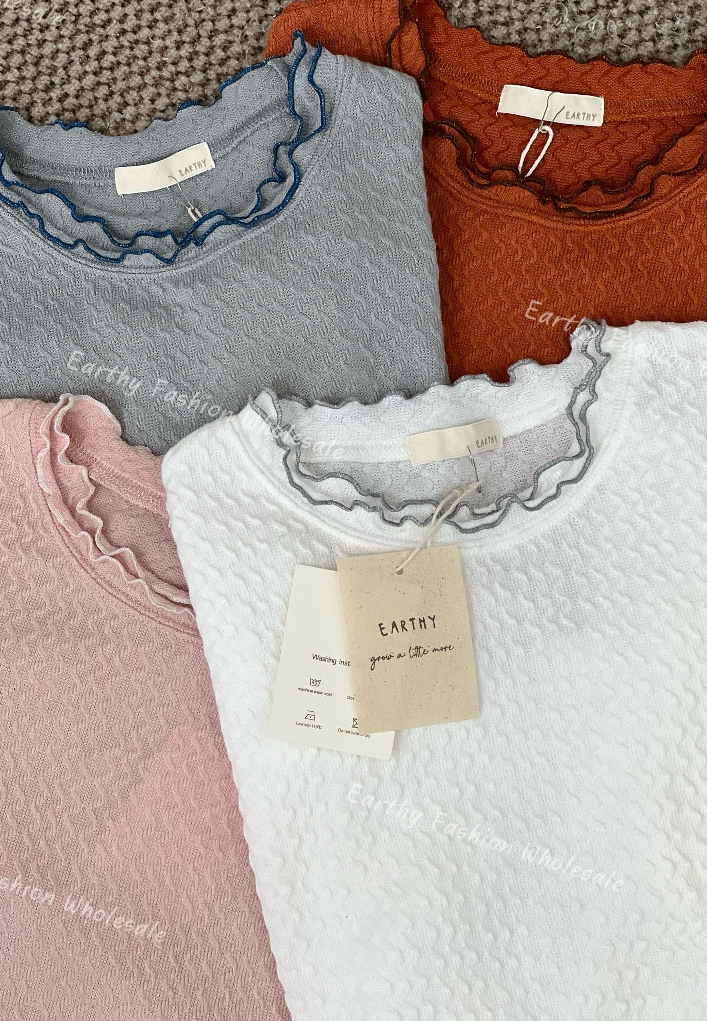 扭紋撞色RUFFLE TOP | E21663