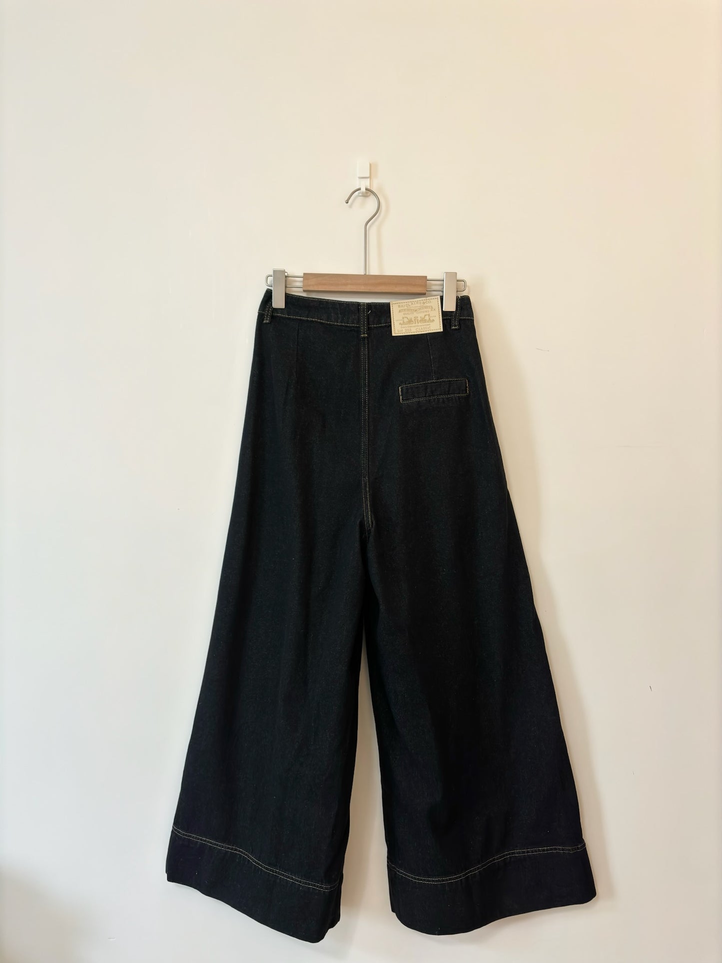Wide Jeans