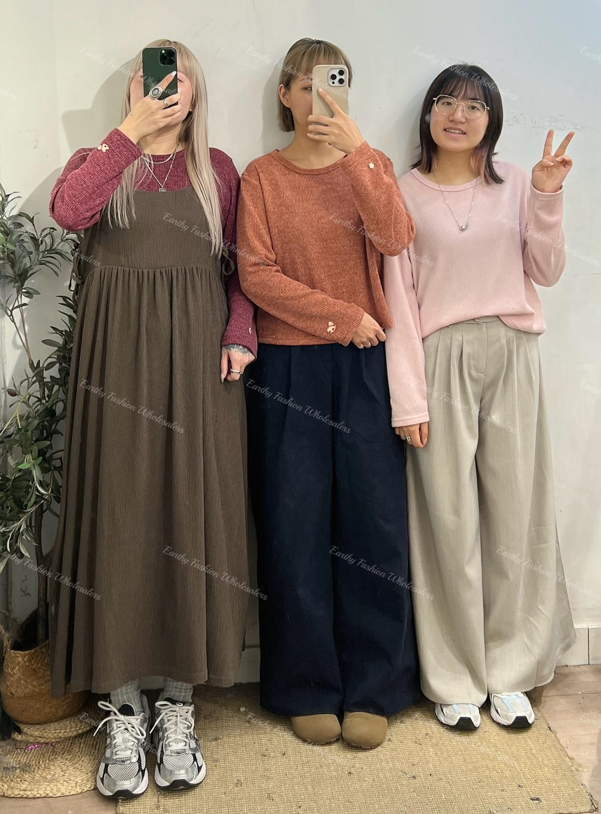 [SALE] 星星木馬刺繡TEE | E21367