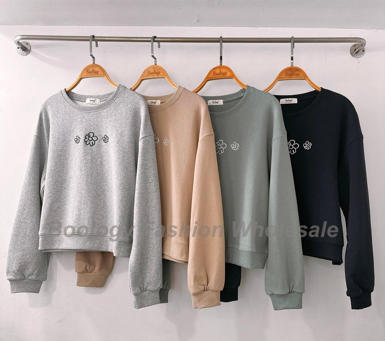 花花刺繡衛衣 #8602