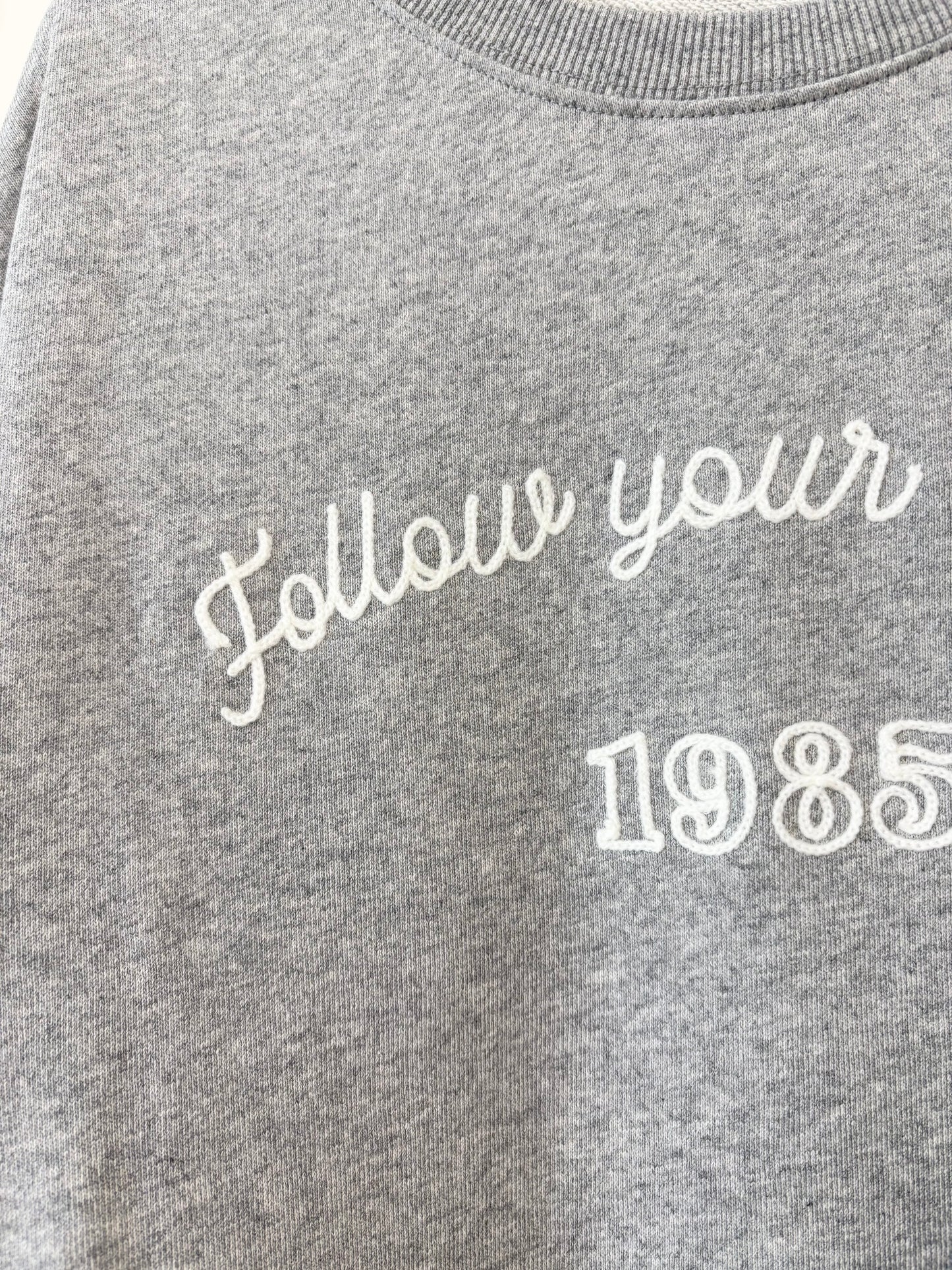[SALE] 字母有袋衛衣 | B8274