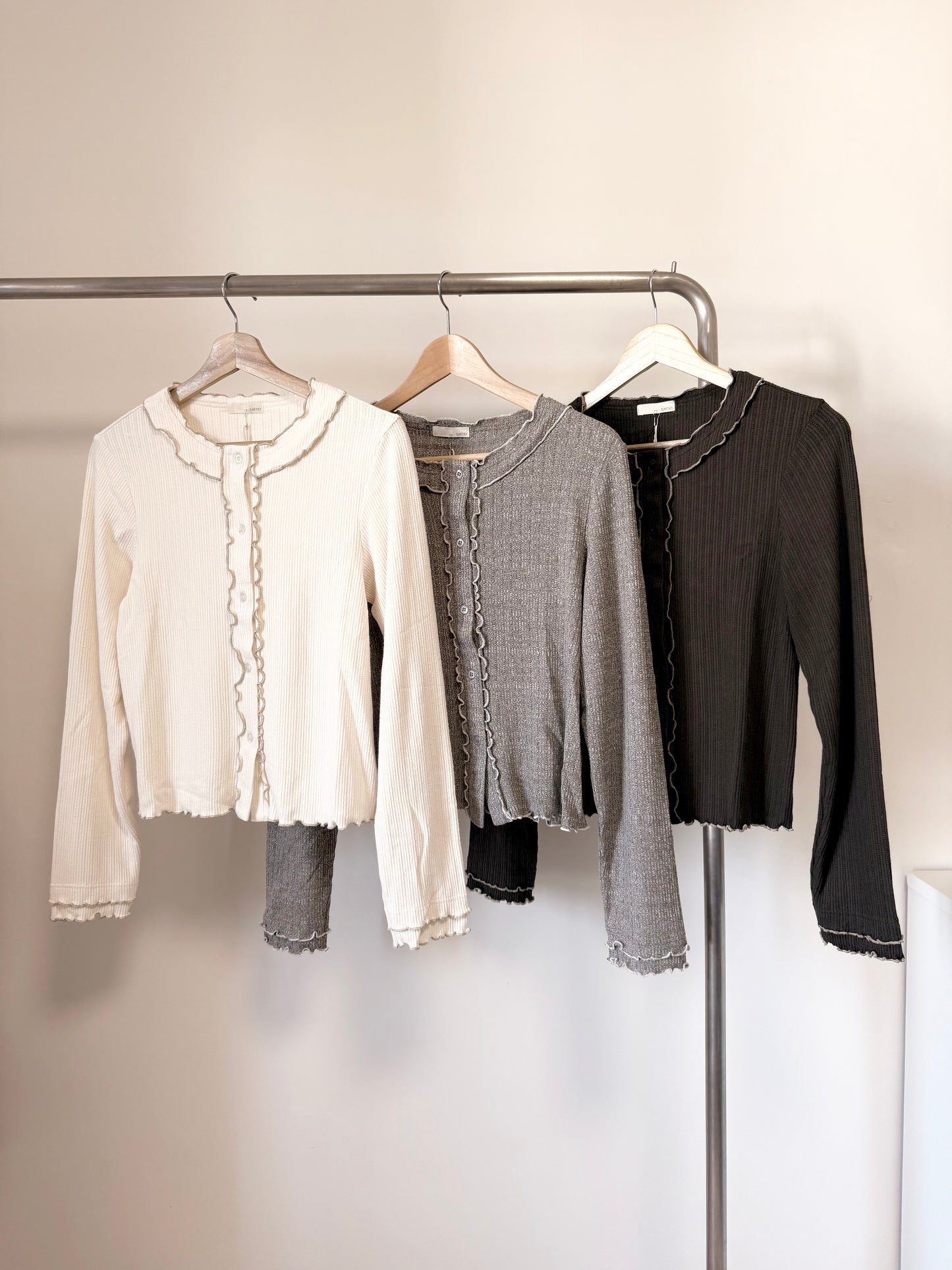 花邊撞色上衣 | E22073