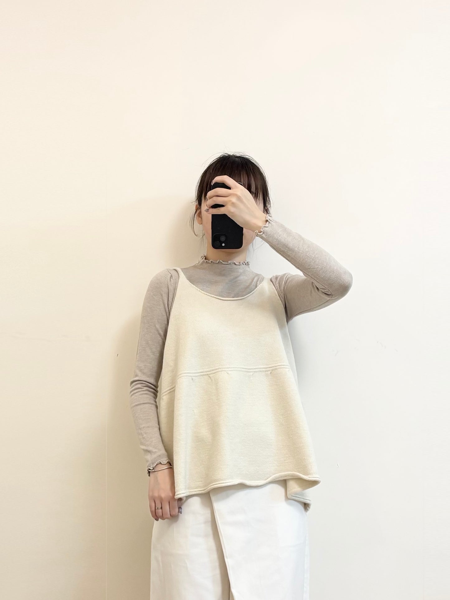 [SALE] Ruffle Knit L/S Top