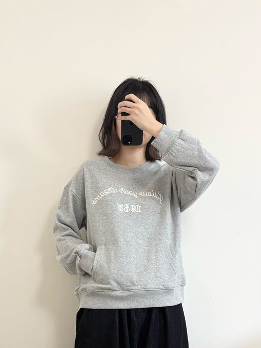 [SALE] 字母有袋衛衣 | B8274