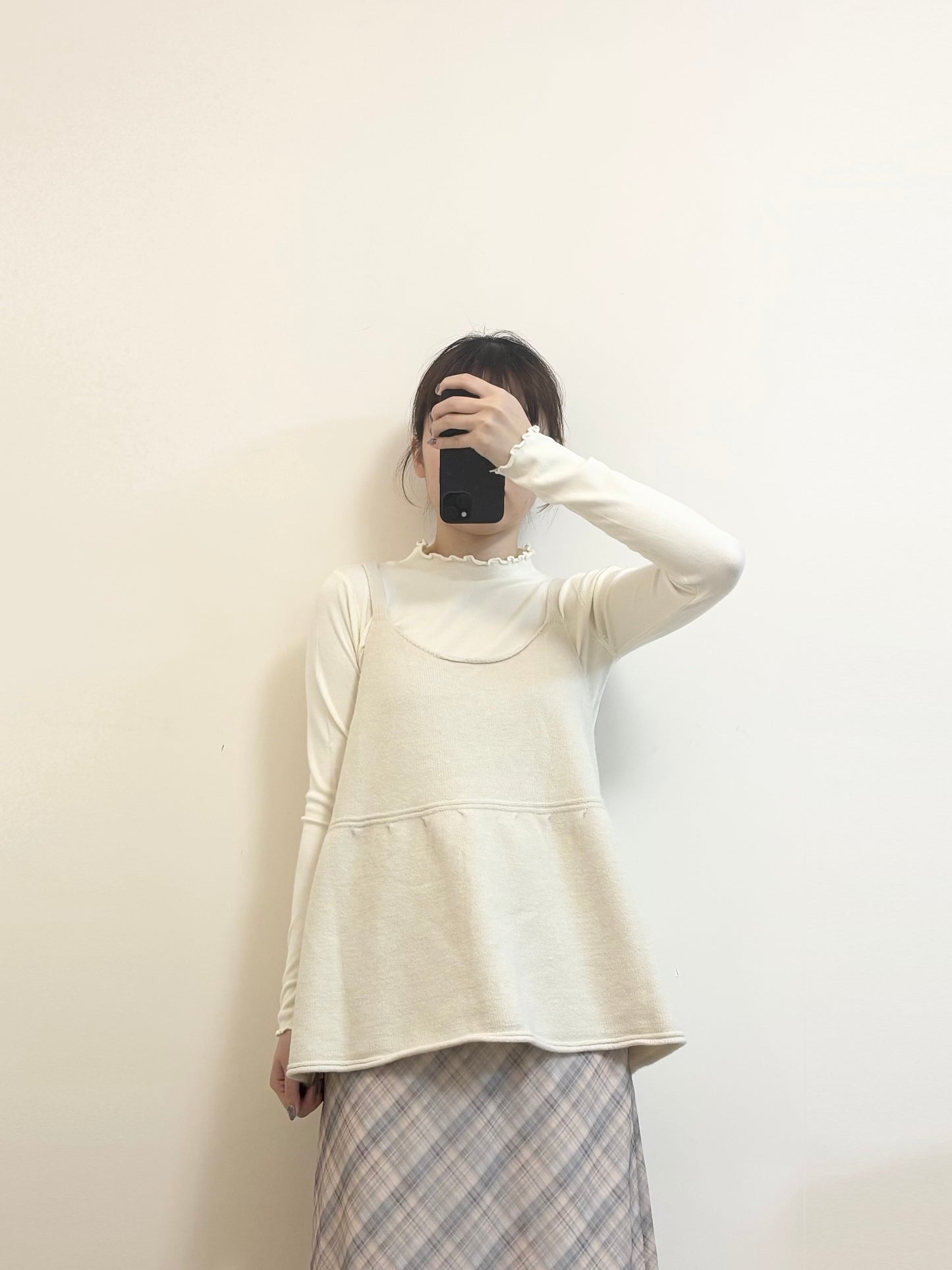 [SALE] Ruffle Knit L/S Top