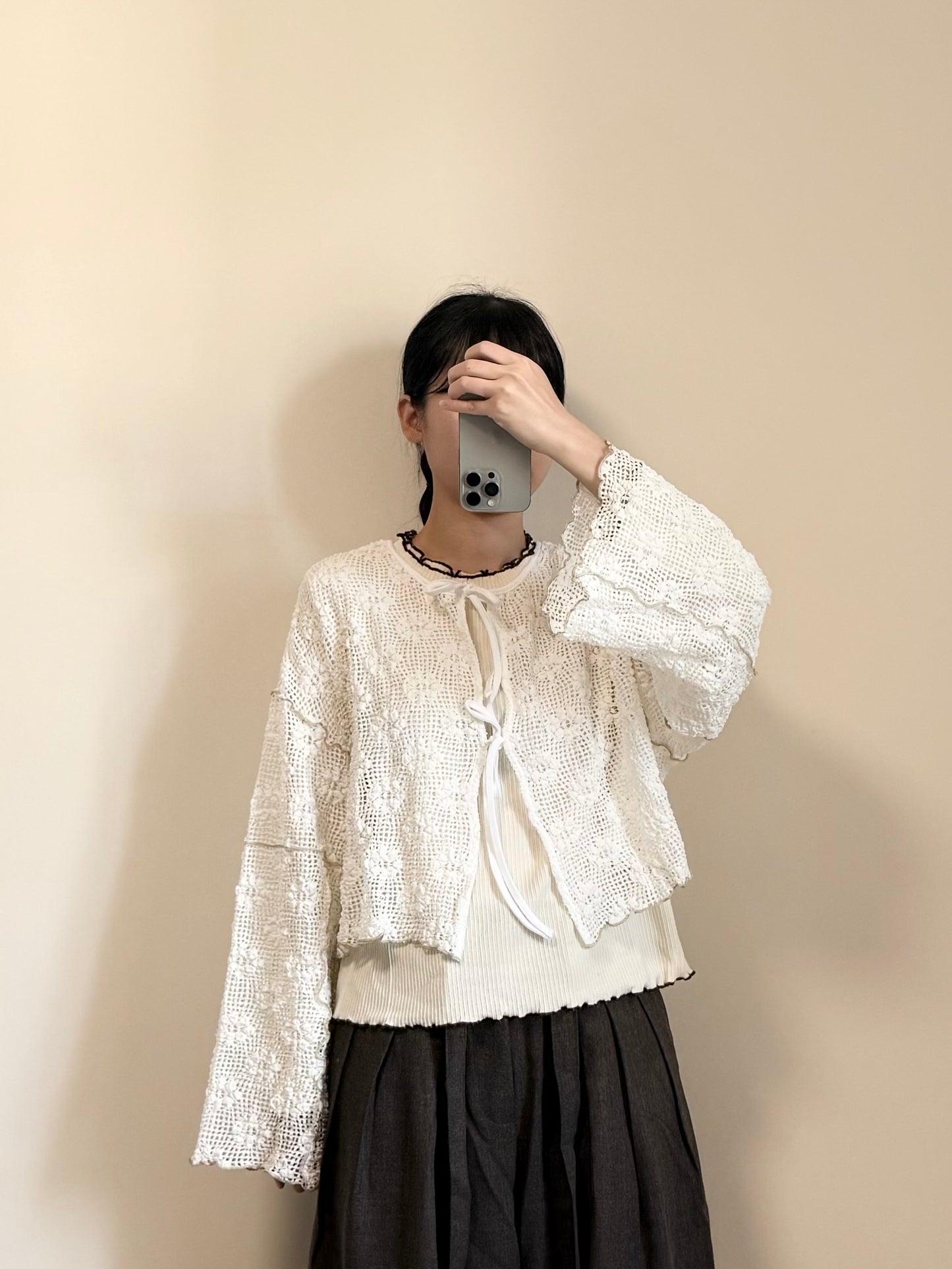 綁帶花花洞洞小外套 | E22016