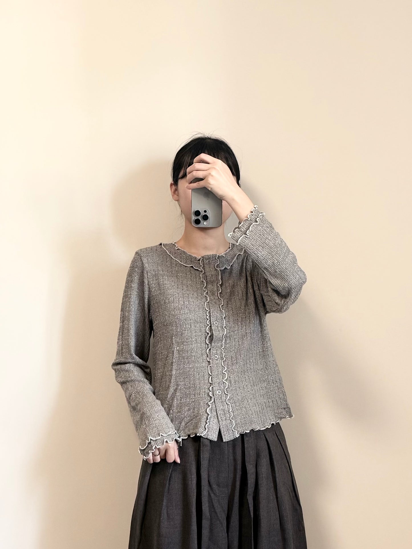 花邊撞色上衣 | E22073