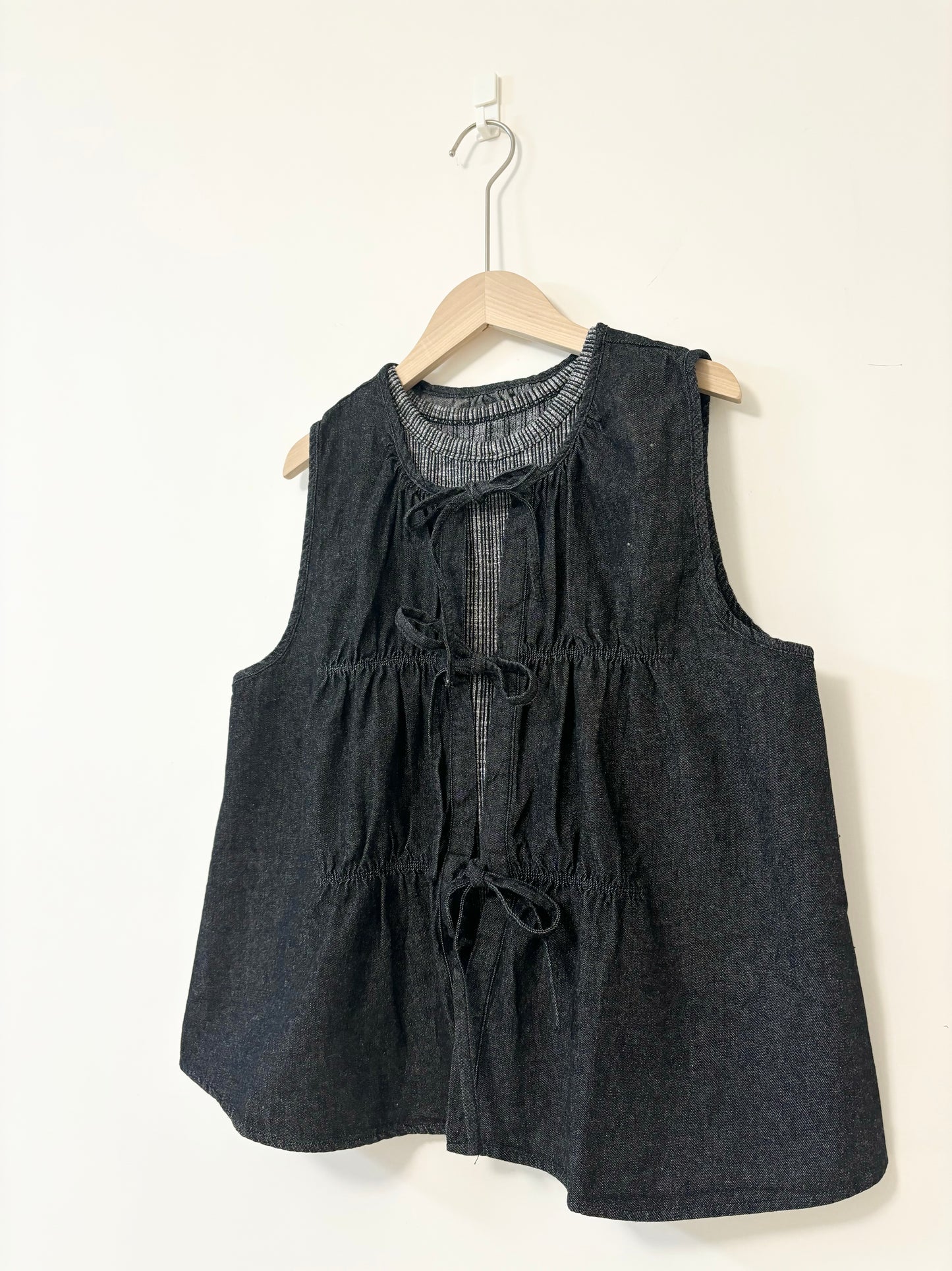 DENIM TOP