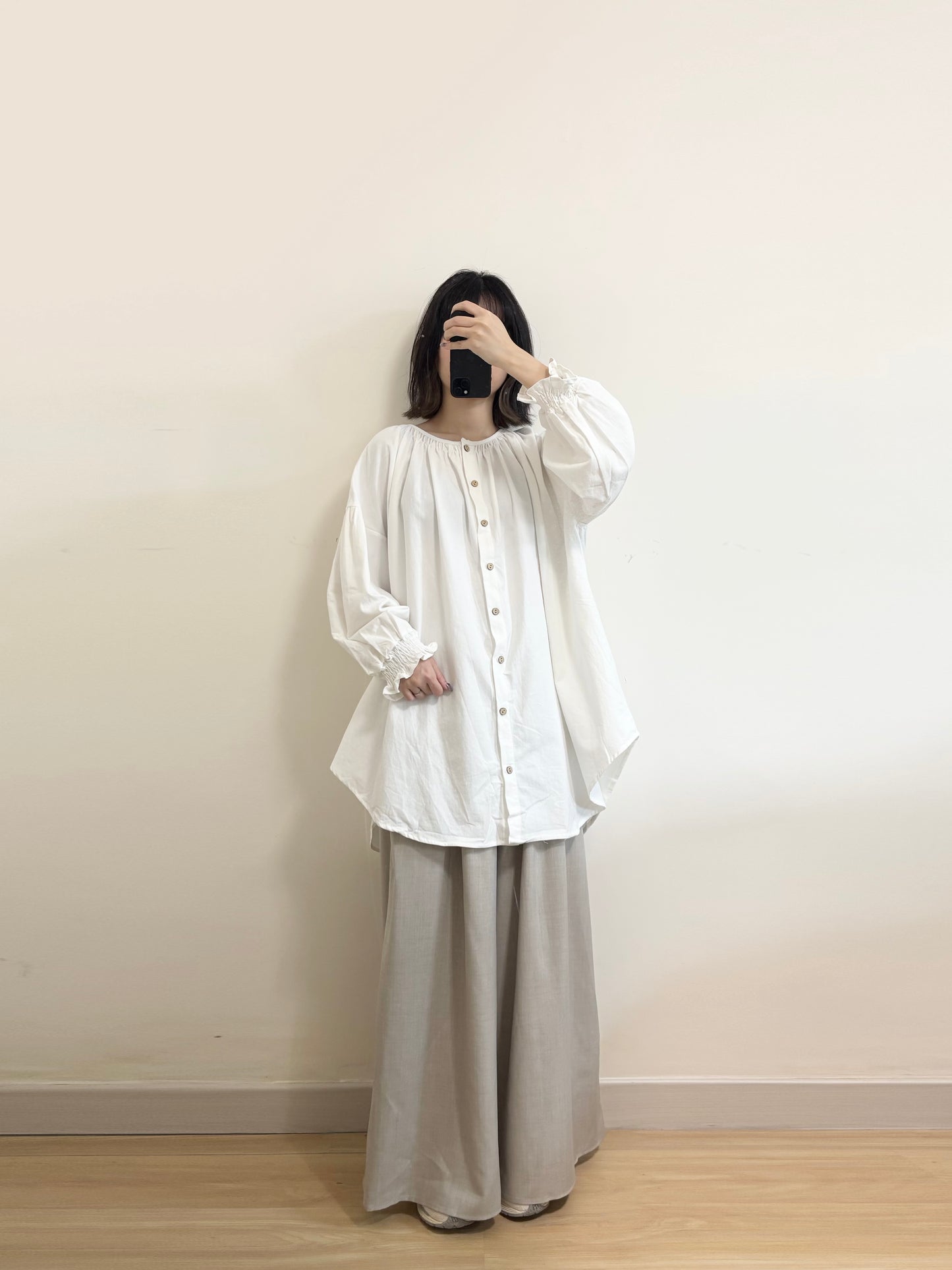 [SALE] 束袖木扣長襯衫 | E21384 [二色入]